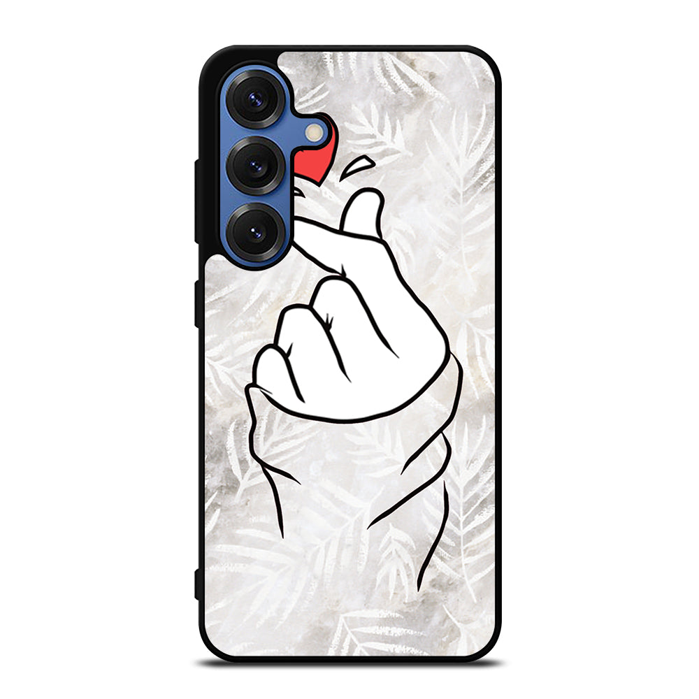 CUTE HEART FINGER WHITE MARBLE Samsung Galaxy S26 Case Cover