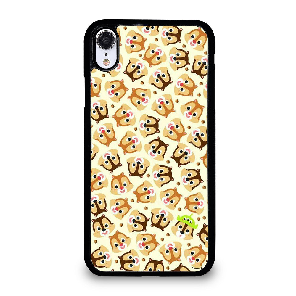 CHIP AND DALE PATTERN iPhone XR Case Cover