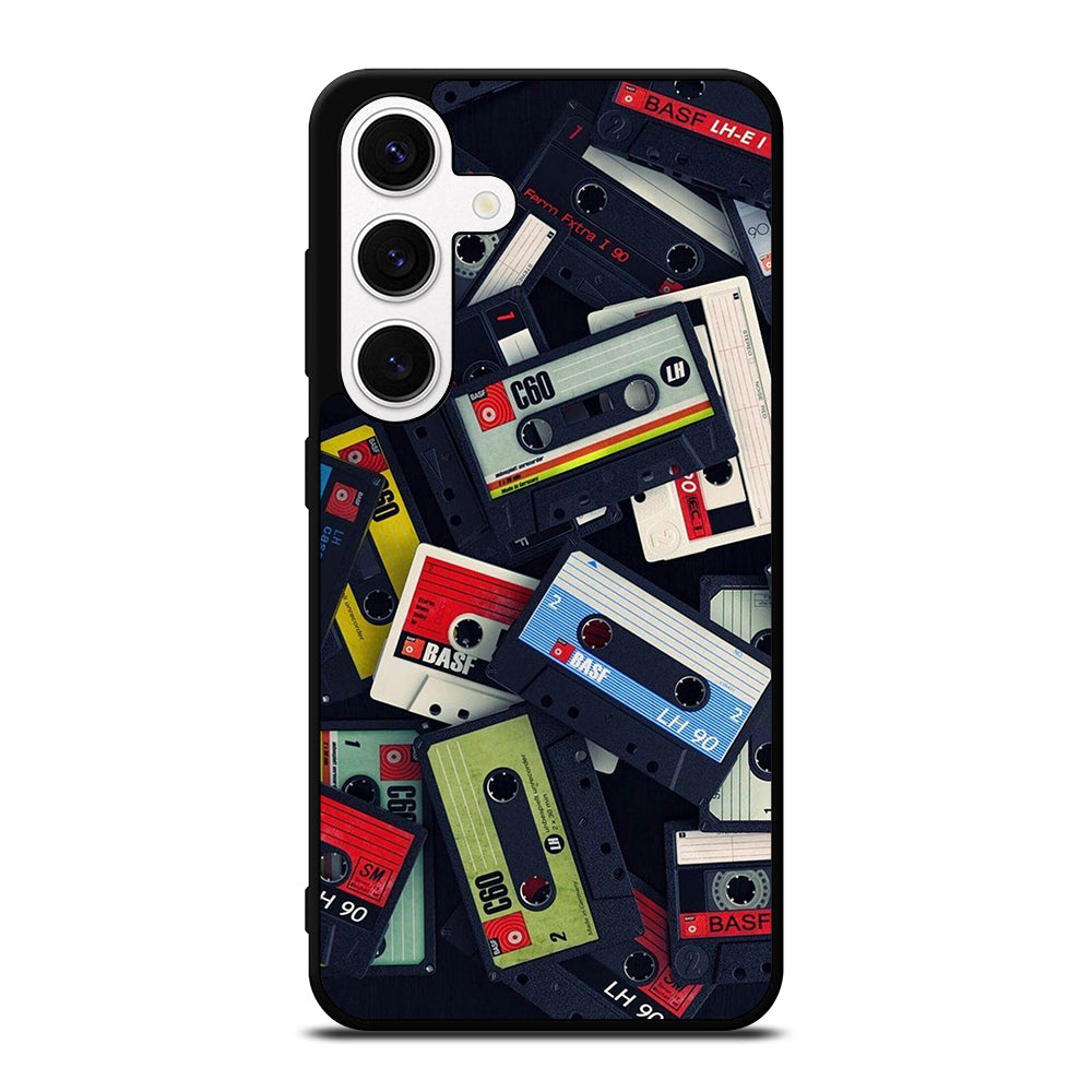 RETRO CASSETTE TAPE PATTERN Samsung Galaxy S24 Case Cover