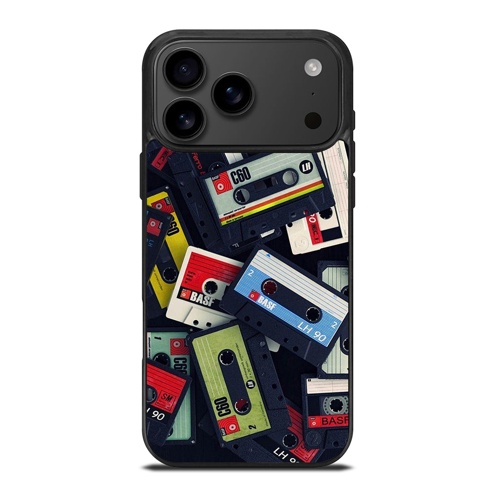 RETRO CASSETTE TAPE PATTERN iPhone 17 Pro Max Case Cover