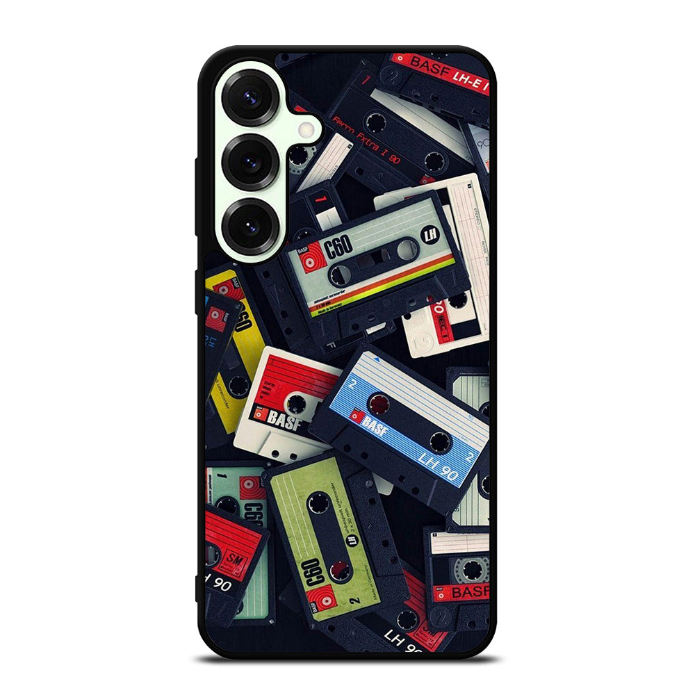 RETRO CASSETTE TAPE PATTERN Samsung Galaxy S26 Plus Case Cover