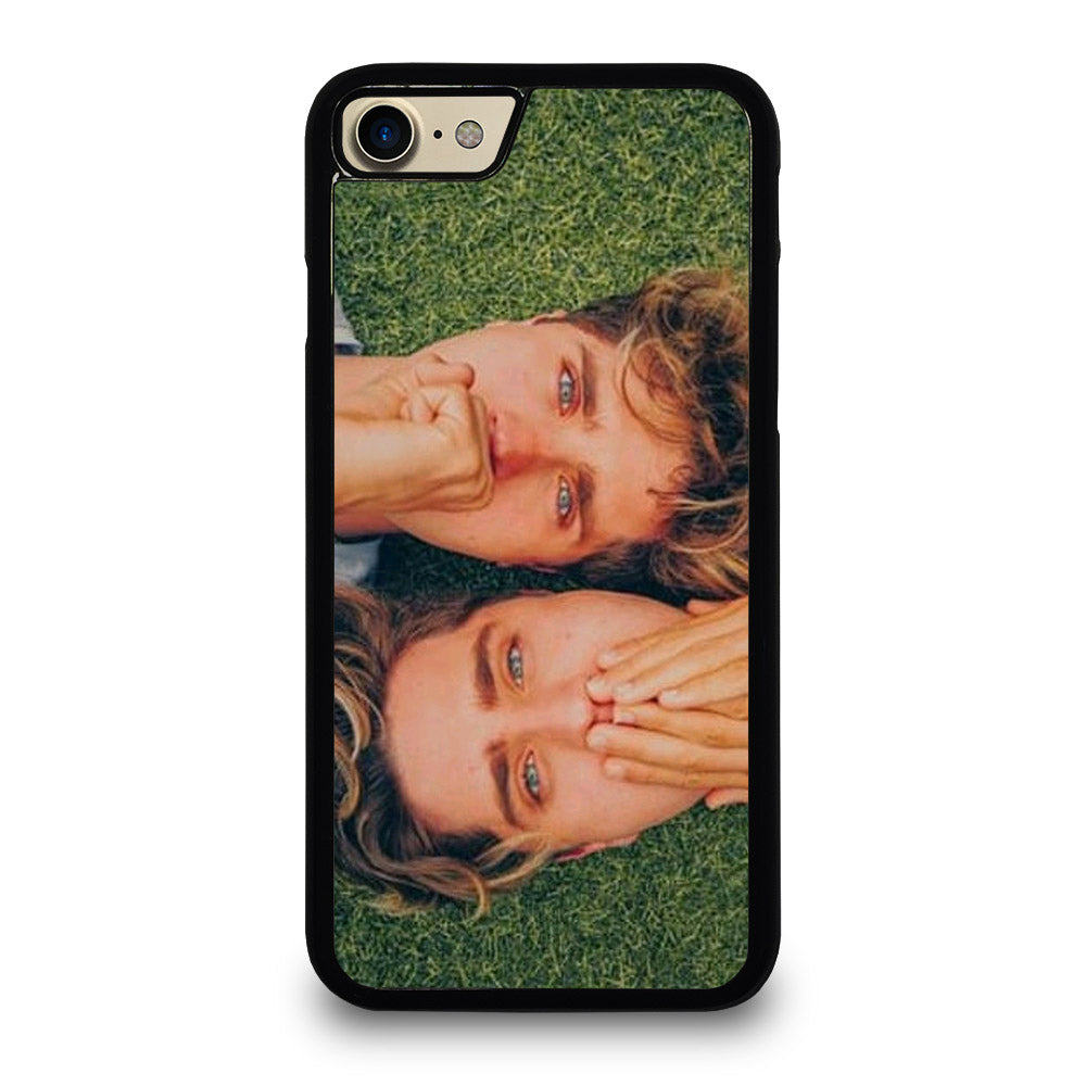 MARTINEZ TWINS SINGER iPhone 7 / 8 Case Cover