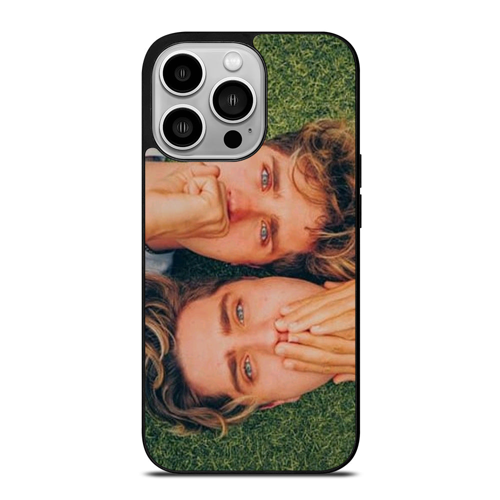 MARTINEZ TWINS SINGER iPhone 14 Pro Case Cover